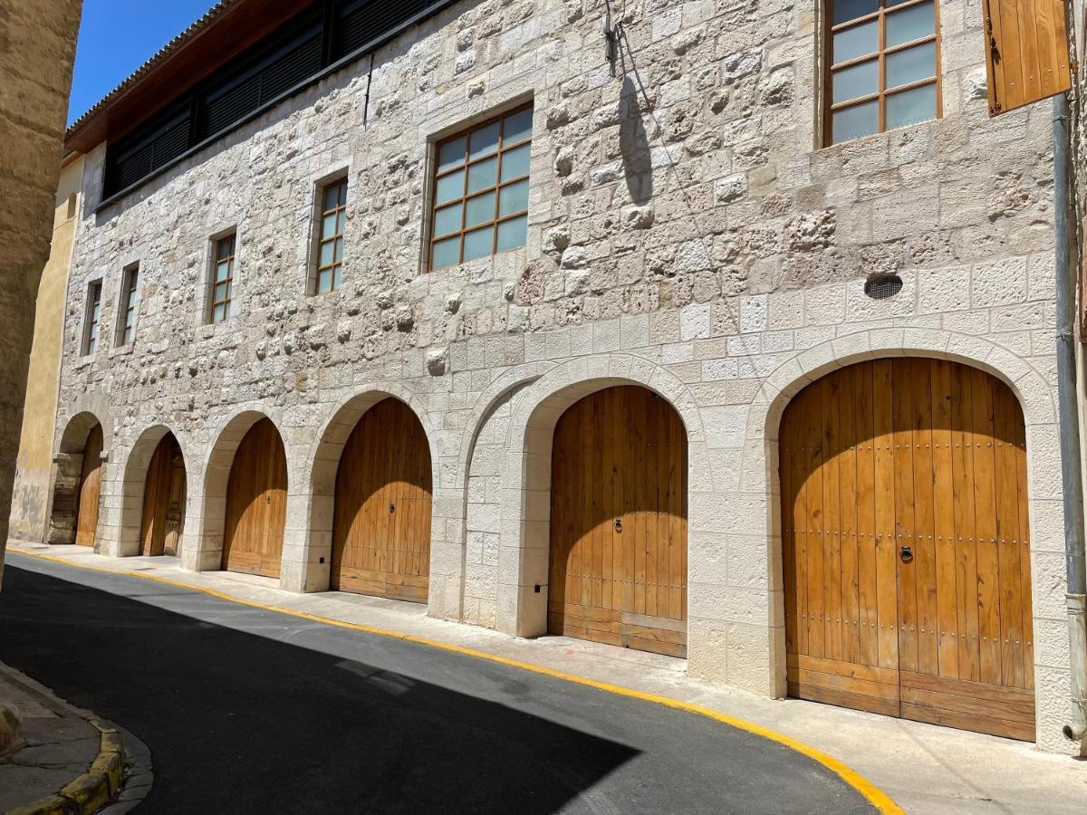 Studio Du Maire Maison De L'Eglise Du Couvent Narbonne Luaran gambar
