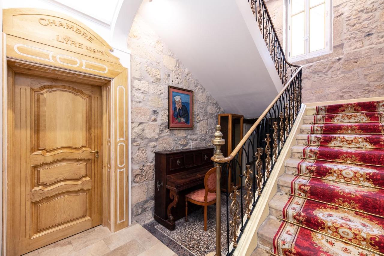 Studio Du Maire Maison De L'Eglise Du Couvent Narbonne Luaran gambar