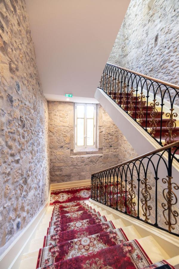 Studio Du Maire Maison De L'Eglise Du Couvent Narbonne Luaran gambar